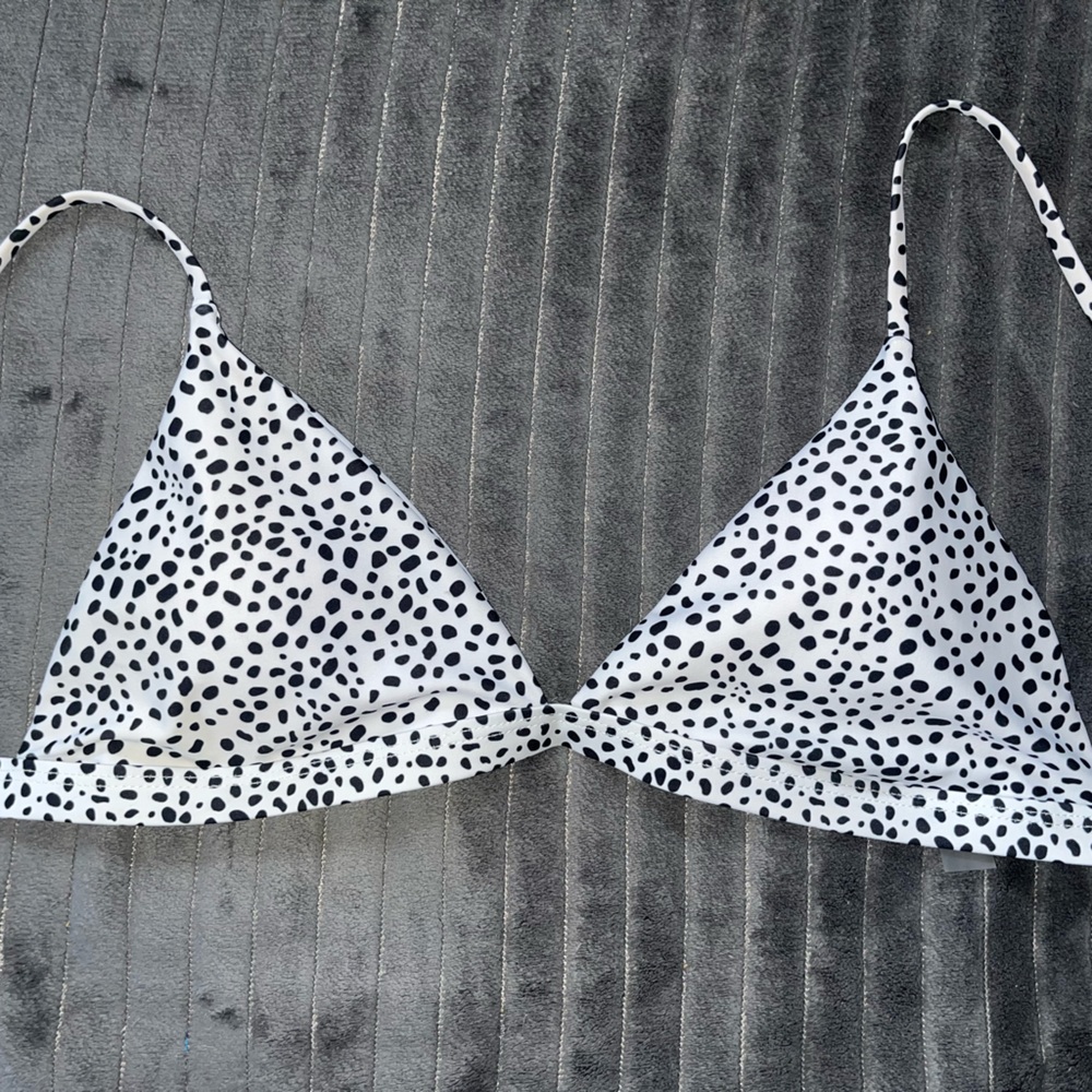 SHEIN B&W dotted bikini top